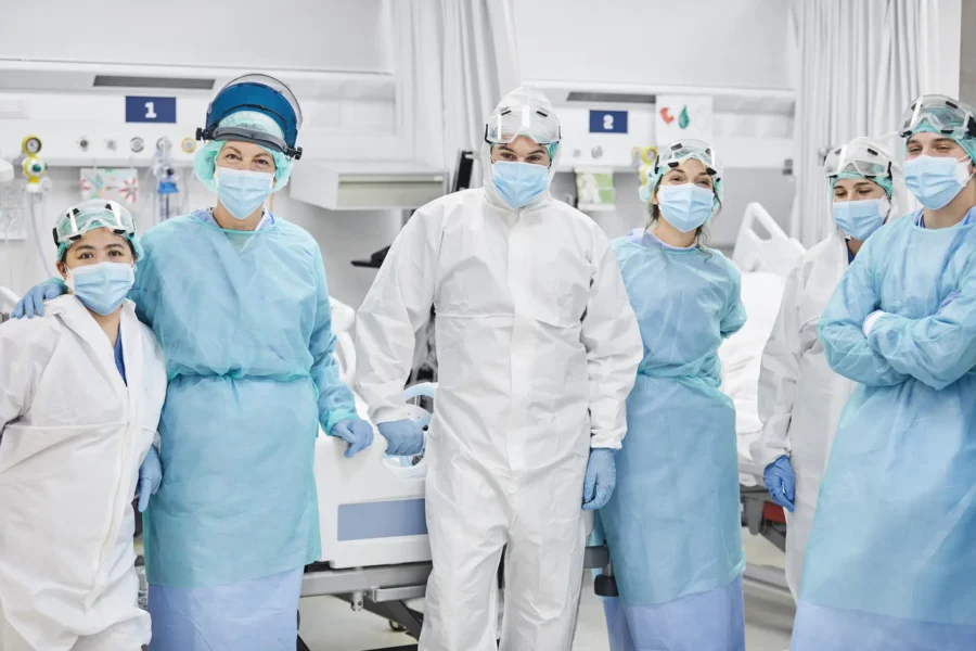 pracownicy służby zdrowia