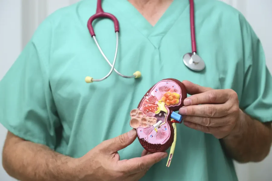 pierwsze objawy nowotworu nerki