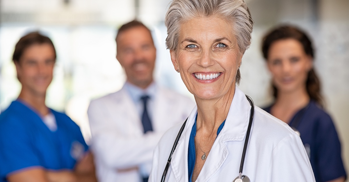 Poszukujemy lekarzy specjalistów onkologii klinicznej do szpitali LUX MED Onkologia